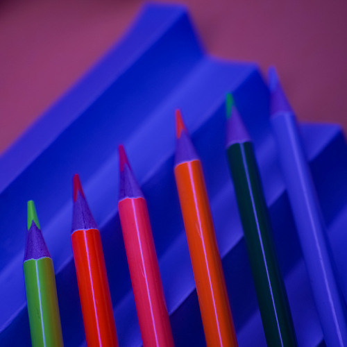 Набор цветных карандашей NEON, 6 цветов (бежевый)